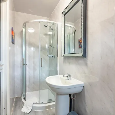 *rc246*for Your Relaxed & Cosy + Free Parking *